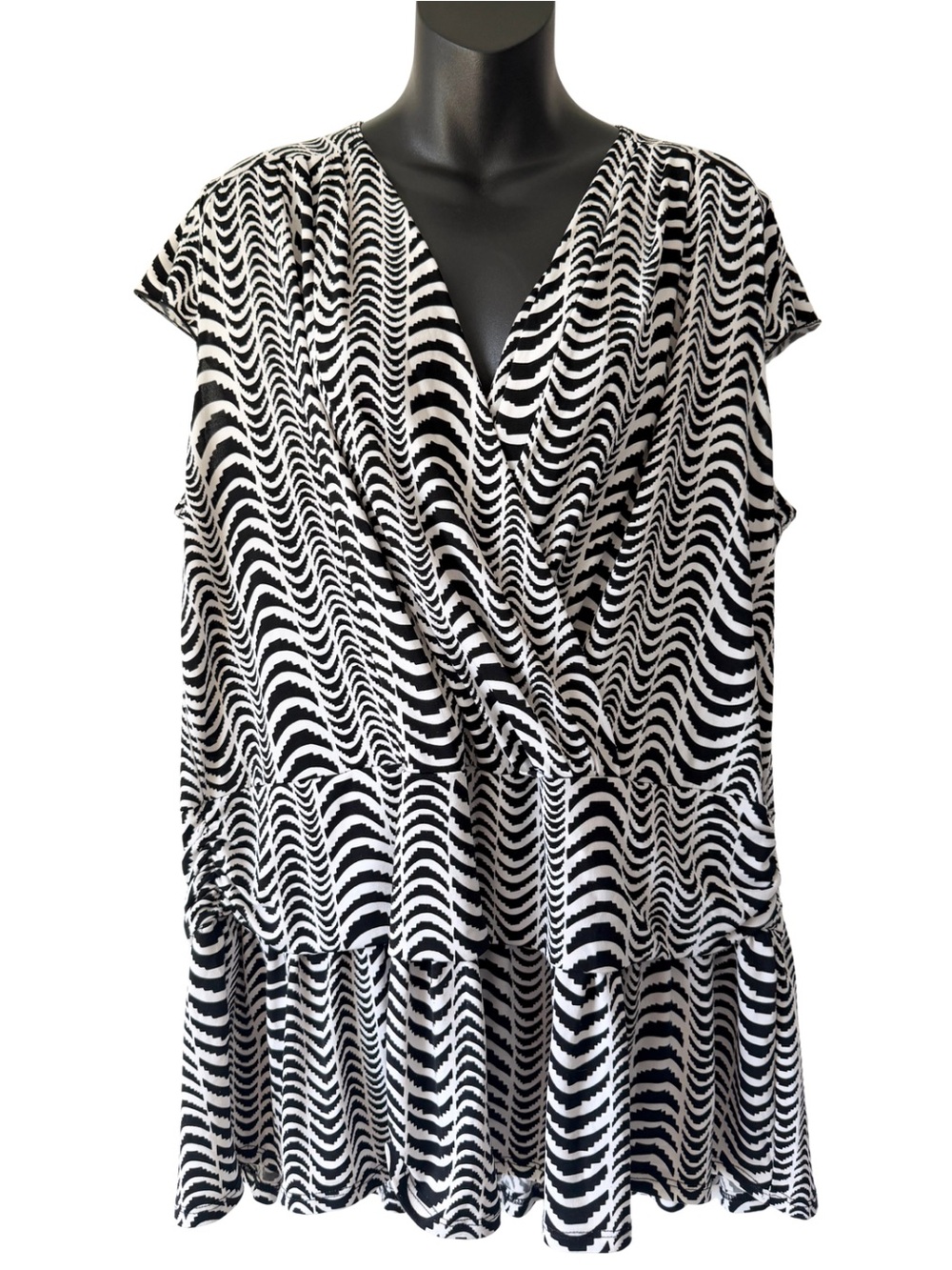 Venezia Zebra Print Surplice Peplum Top Womens Plus Size 18 20 Black White Work